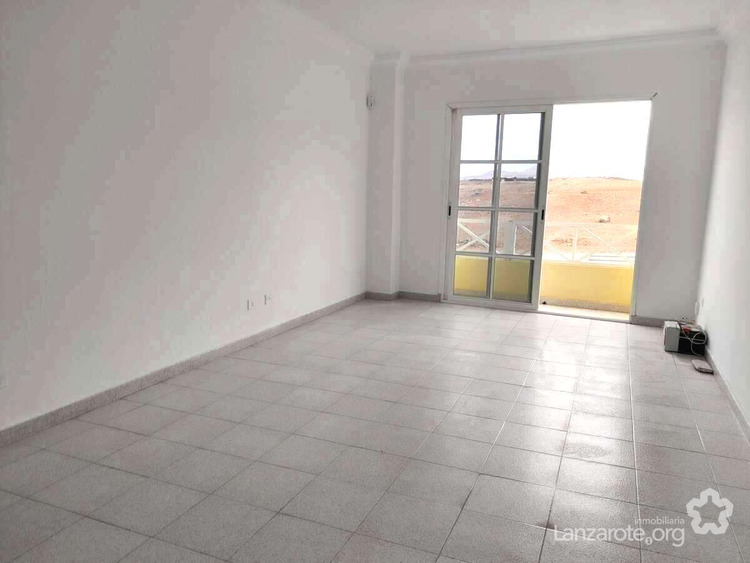 Bright 3-bedroom flat in Argana Alta, a quiet area